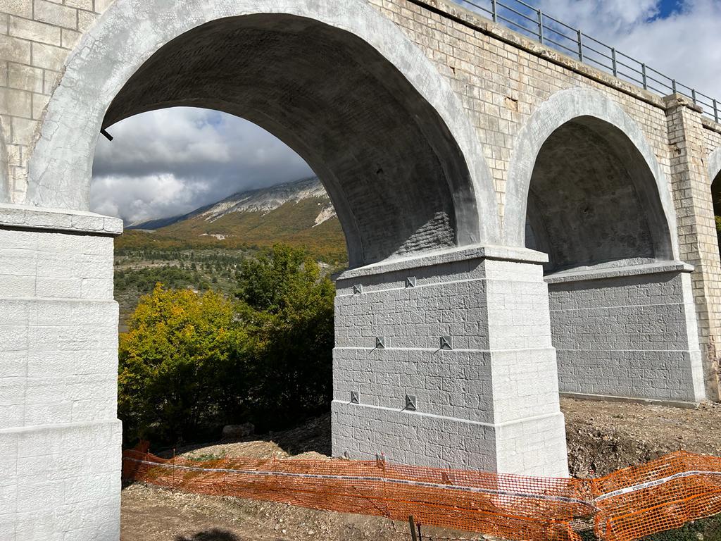 Restoration of railway overpasses